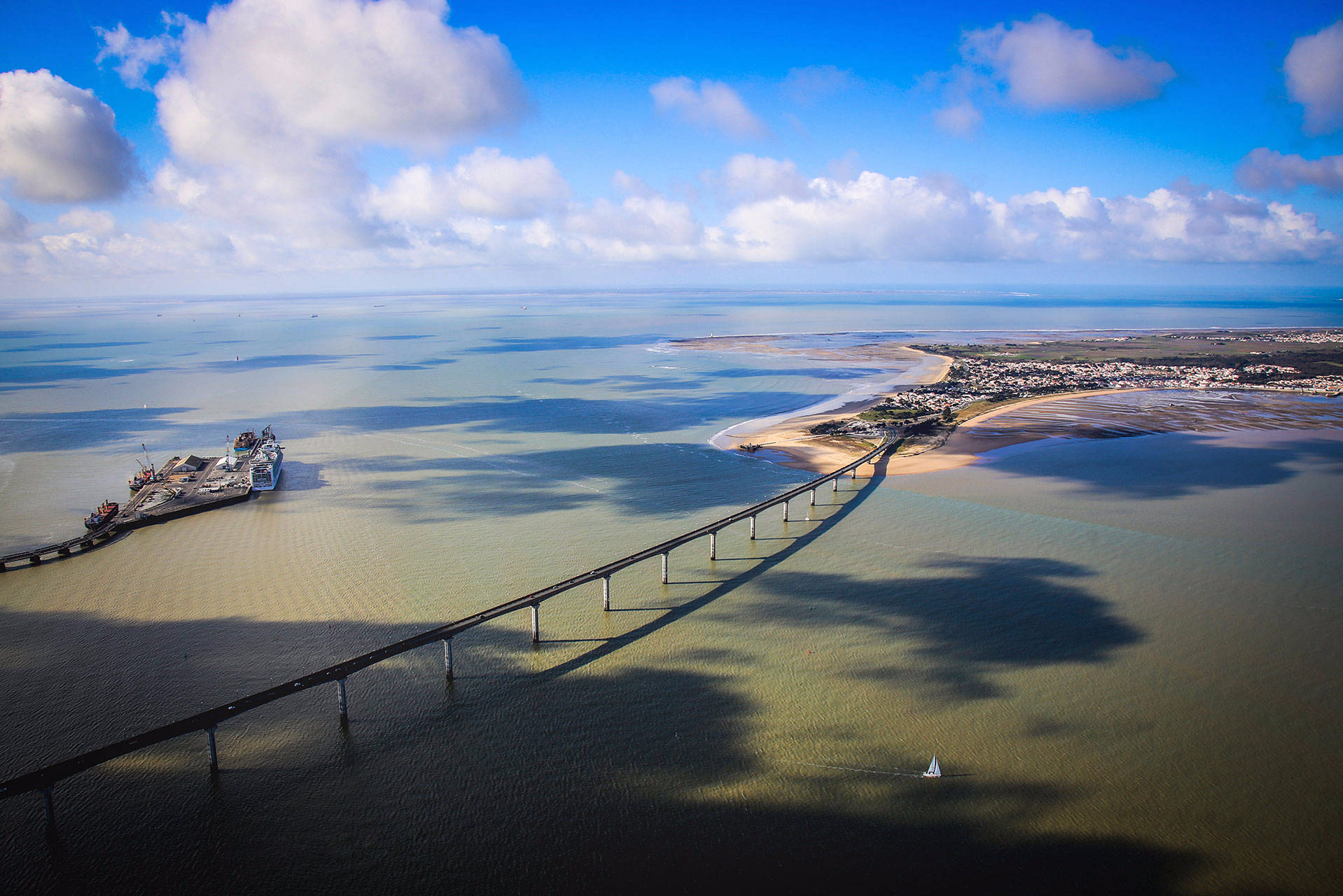 Pont Île de Ré la Rochelle